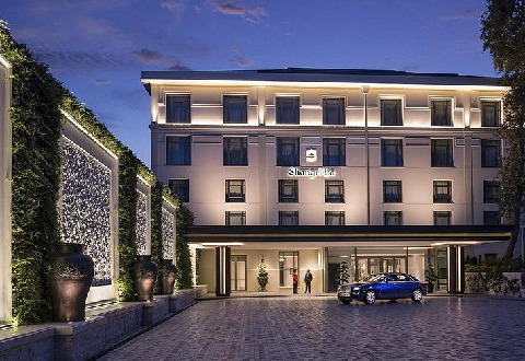 LOCATION DE VOITURE SHANGRI-LA BOSPHORUS ISTANBUL LOUER UNE VOITURE SHANGRI-LA BOSPHORUS ISTANBUL